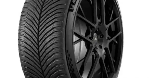 Economisește acum | 275/35 R20 MICHELIN CROSSCLIMATE 3 SPORT