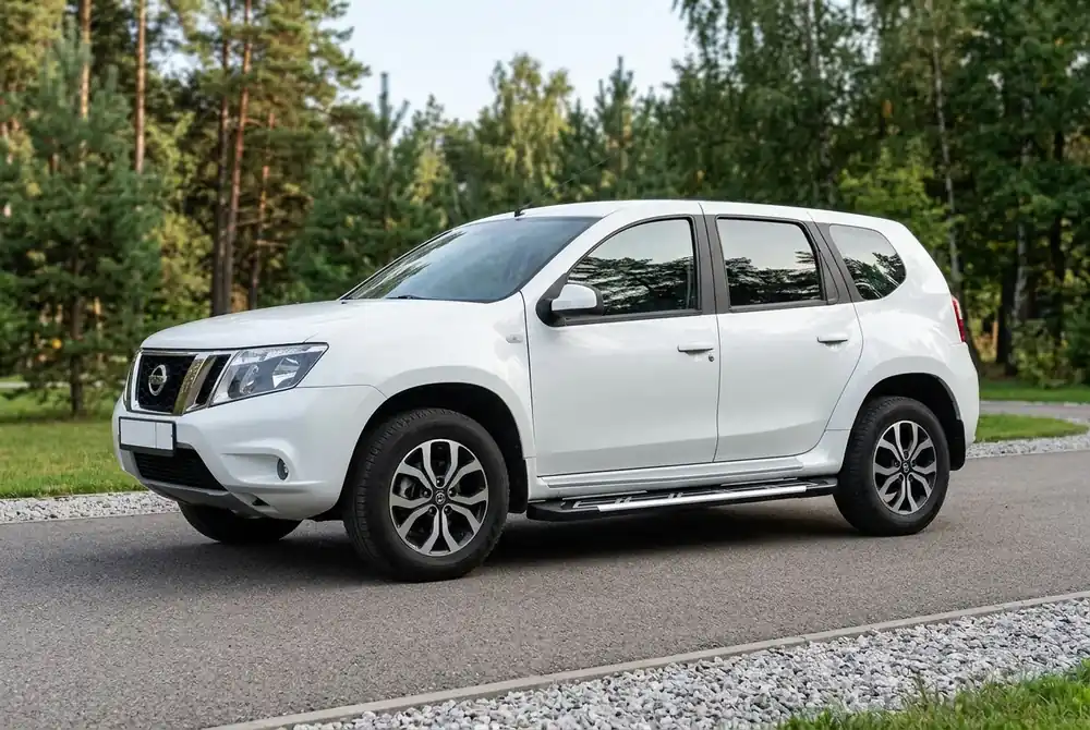 Nissan Terrano 2014- Praguri laterale Sunrise (2 buc., aluminiu) | Cumpără online